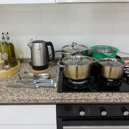 Homestay Key Hub - 1-5 Lisbon
