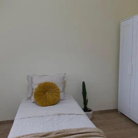Key Hub - 1-5 Homestay *