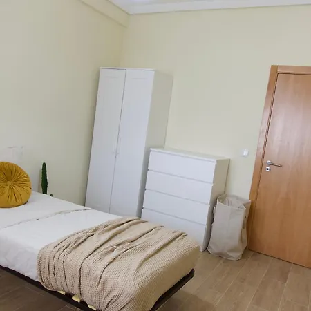 Key Hub - 1-5 Quarto em Acomodações Particulares